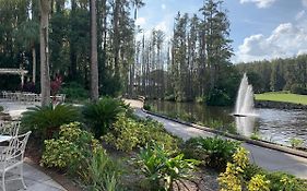 Golfview Condo Near Tampa
